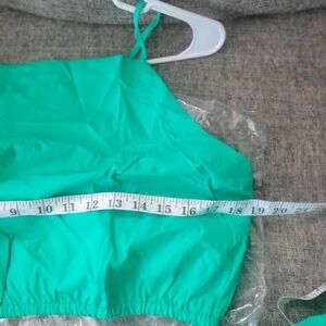 BANANA REPUBLIC Midi Skirt And Crop Top (Kelly Green) Skirt-M Petite, Top-M